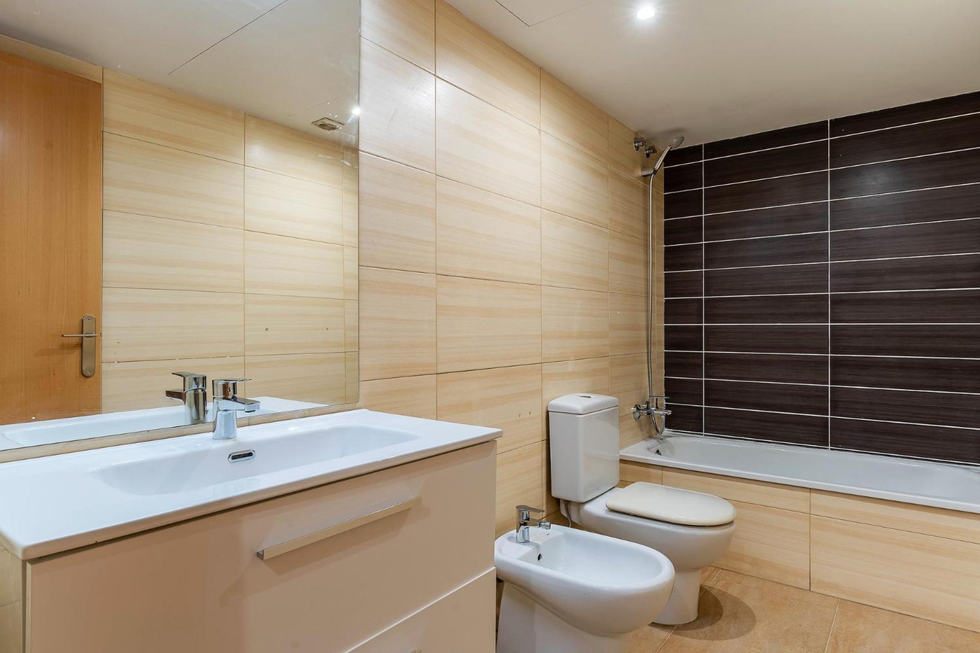 Ab Besos River Apartment บาร์เซโลนา ภายนอก รูปภาพ